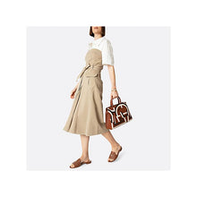 Load image into Gallery viewer, CYBILL ASSEMBLAGGIO HANDBAG M | DARK COGNAC