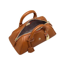 Load image into Gallery viewer, MADDISON HANDBAG S | COGNAC BROWN
