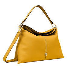 Load image into Gallery viewer, SAVANNAH HOBO BAG M | TANNED YELLOW - AIGNER
